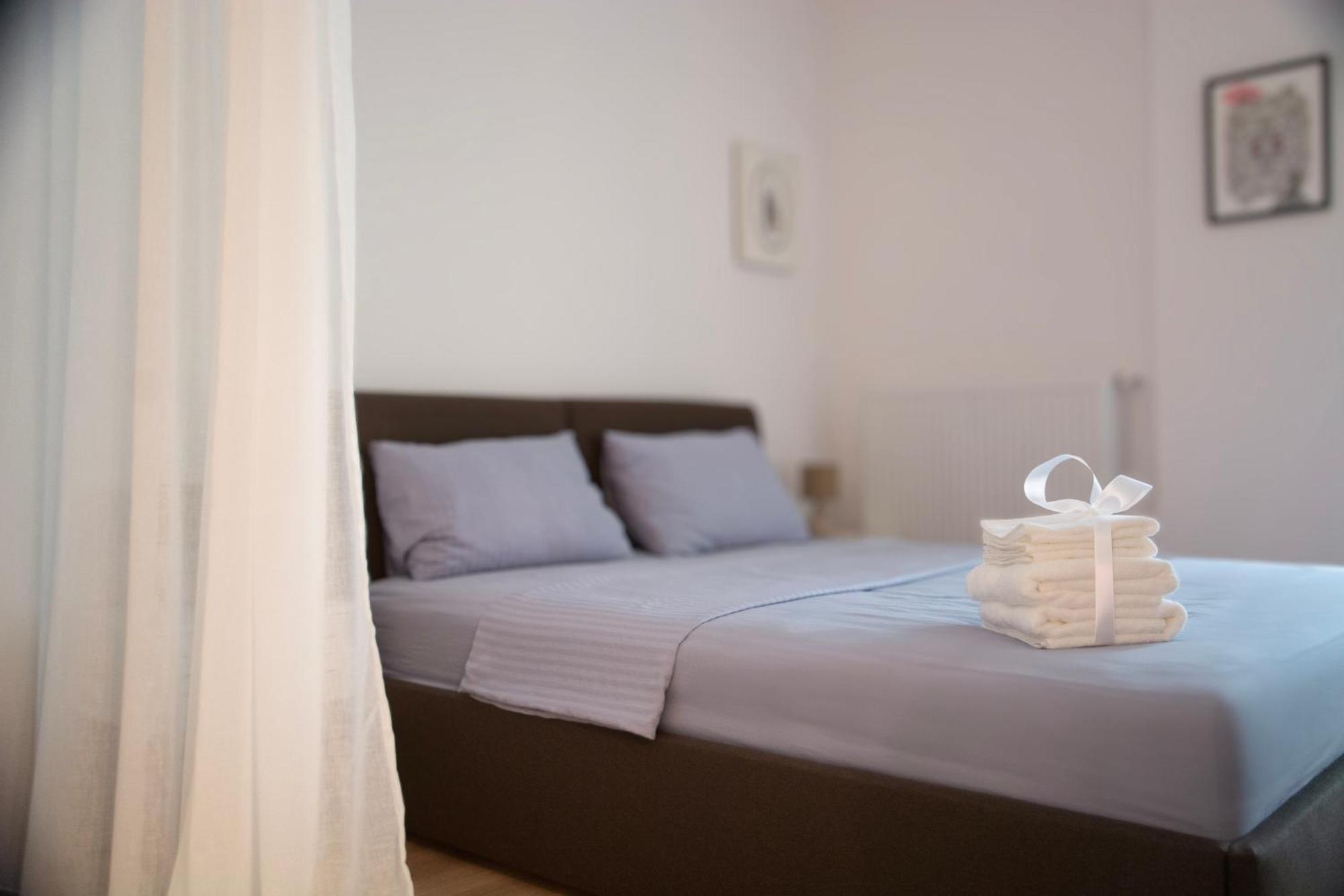 Oasis Studio Apartment